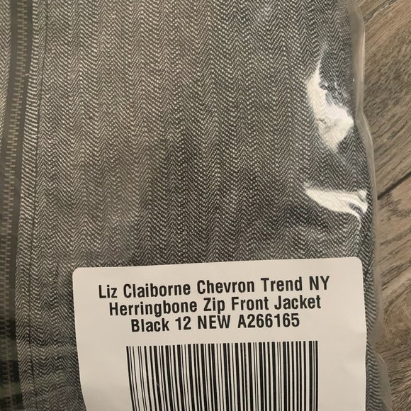NWT LIZ CLAIBORNE NY HERRINGBONE BLACK ZIP JACKET 8 & 16 - Picture 12 of 15